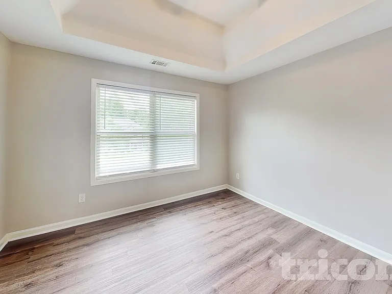 1571 English Manor Cir — Photo 15