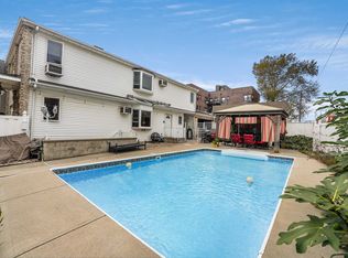 70 W 49th St, Bayonne, NJ 07002