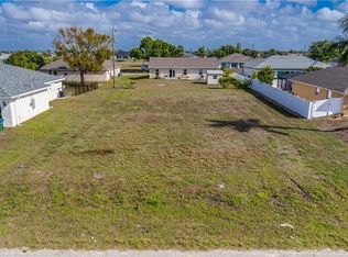 2113 NE 15th Ter, Cape Coral, FL 33909