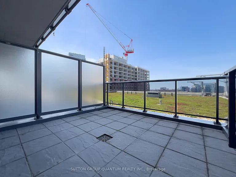 1030 King St W #1127 — Photo 8