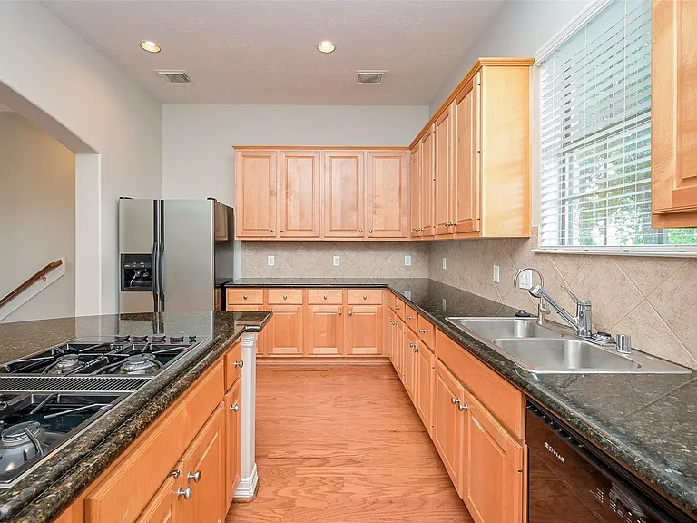 7933 Telluride Dr — Photo 8