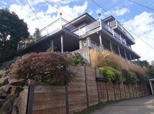 518 N 63rd St, Seattle, WA 98103