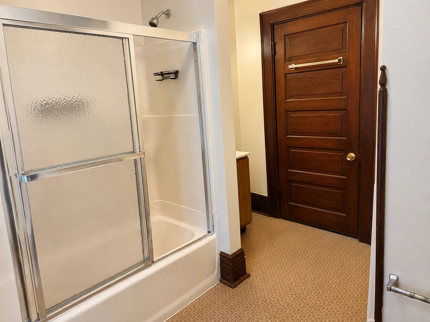 1030 Harvey Street — Photo 2
