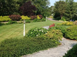 9 Osborn Snow Dr, East Dennis, MA 02641