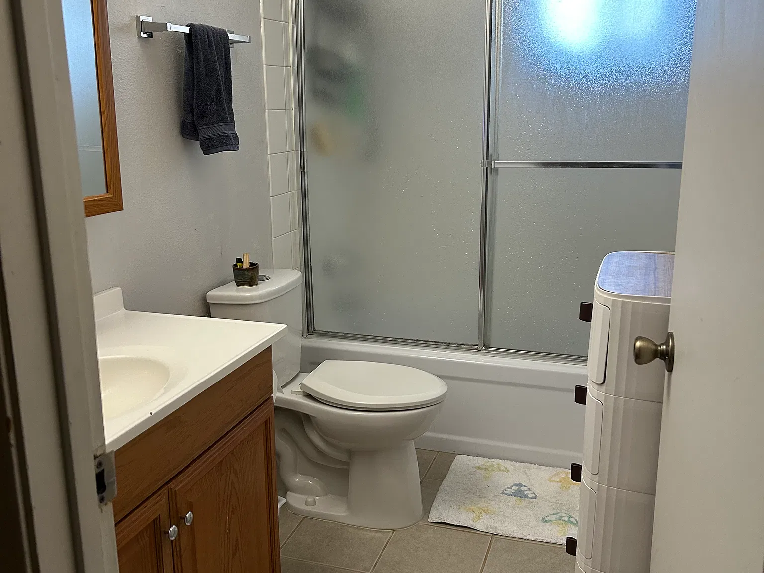 2 bed, 1.5 bath, 1000 sqft, $2,300 — Photo 3