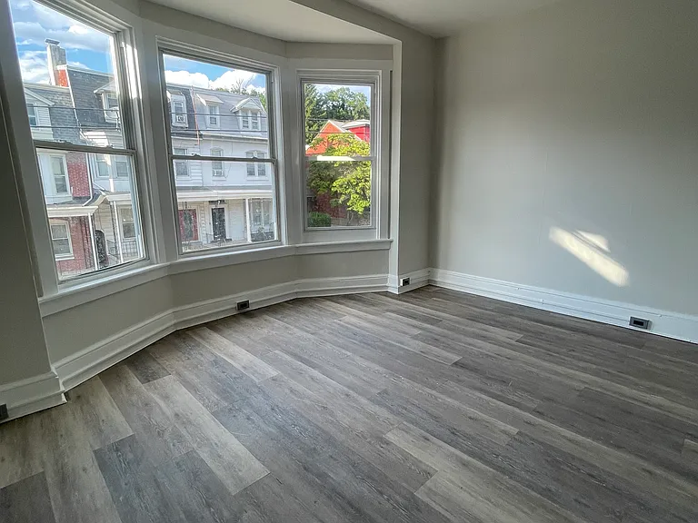 1820 Perkiomen Ave #2 — Photo 4