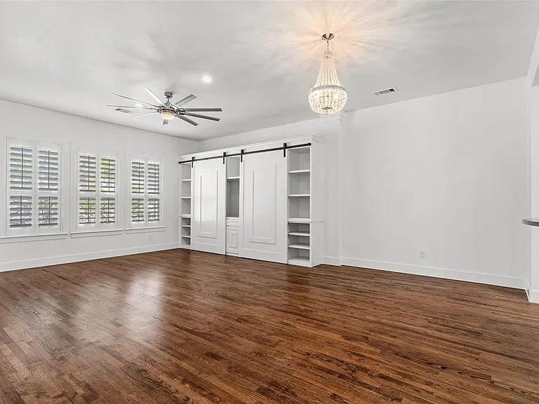 4830 Cedar Springs Rd #3 — Photo 7