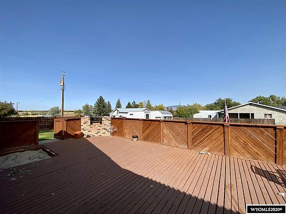 2nd image of 306 N 8th St