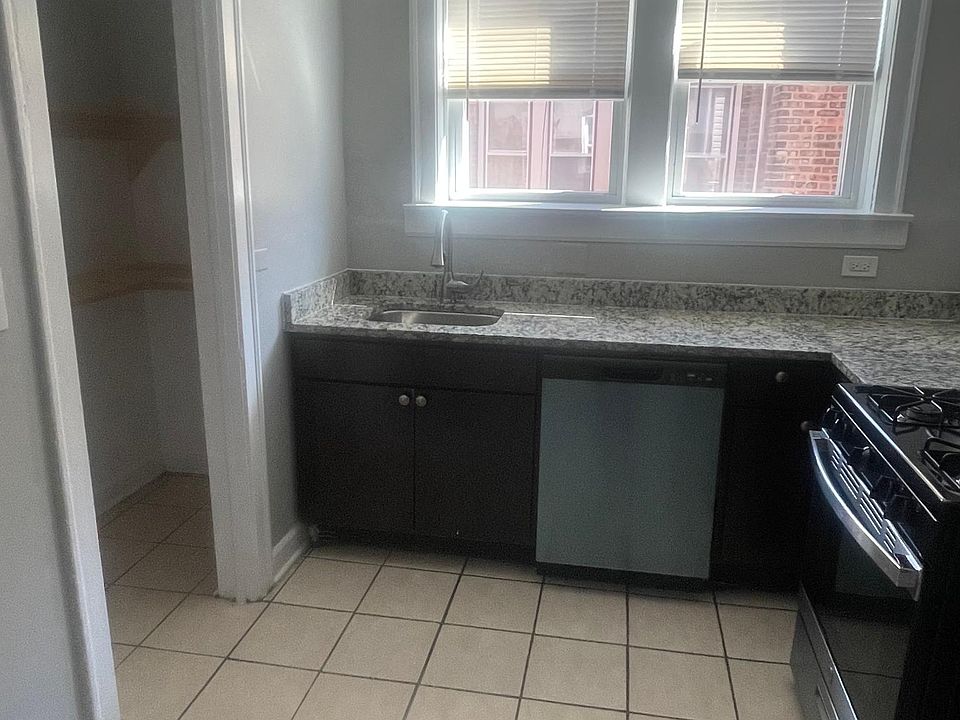 1st image of 8000 S Champlain Ave #3W