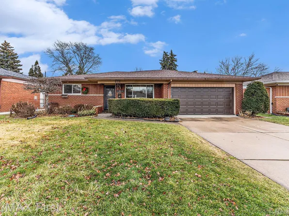28962 James Dr, Warren, MI 48092