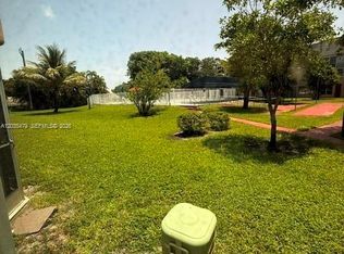 1501 NE 191st St APT C107, Miami, FL 33179
