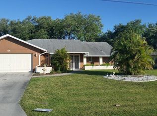 64 Bunker Ln, Rotonda West, FL 33947