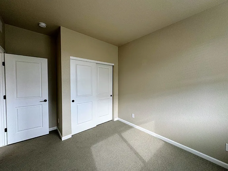 7022 Doncaster Ct — Photo 30