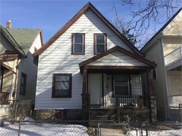 3144 N 24th Pl, Milwaukee, WI 53206
