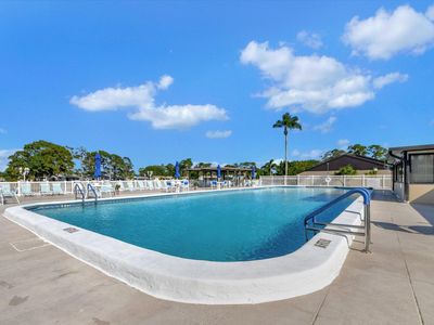 406 Pine Glen Lane #D-2, Greenacres, FL, 33463
