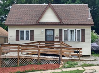 309 Fir St, Munising, MI 49862