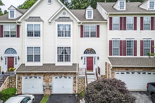 188 Fringetree Dr Photo 1