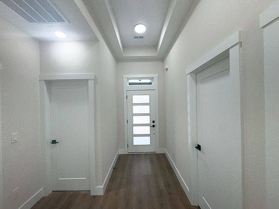 5th image of 234 Artisan Dr
