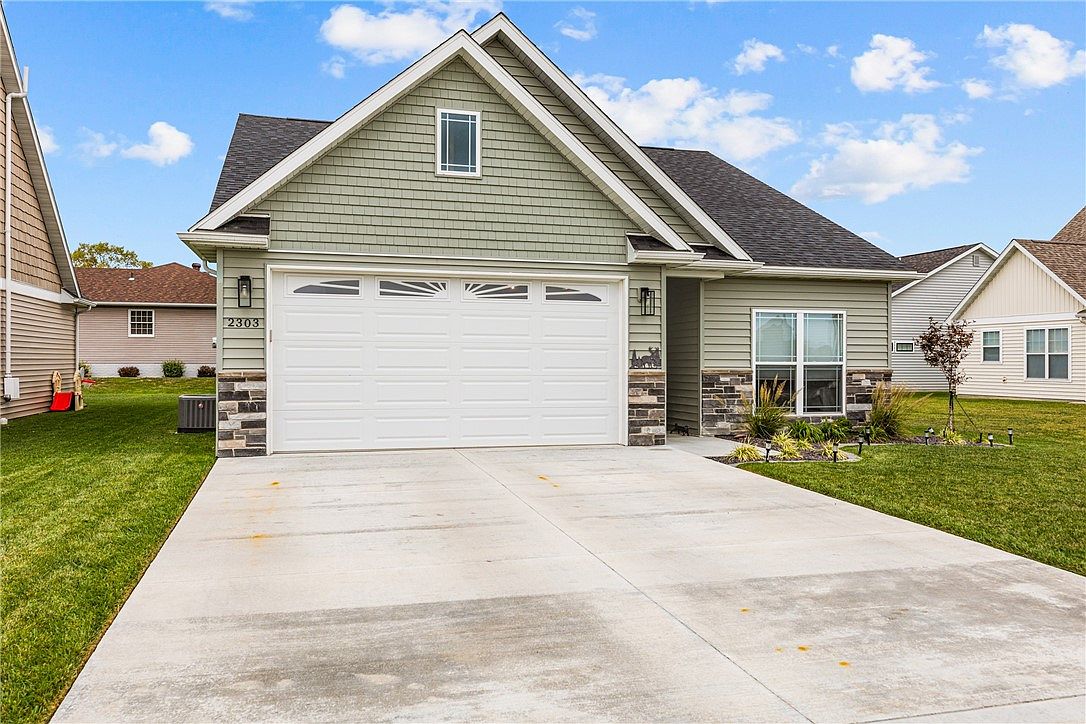 2303 Lilly St, Effingham, IL 62401 Zillow