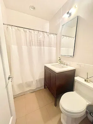 Rented by Compass | media 9