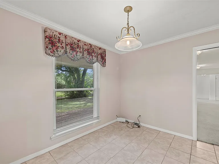 700 Shanklin Rd — Photo 25