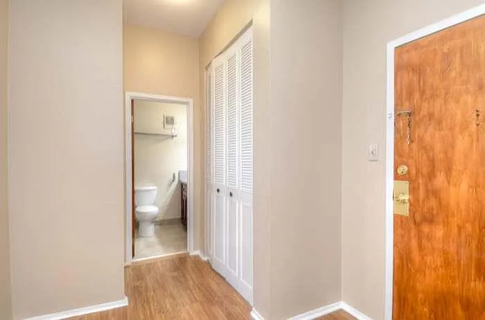 9009 Golf Rd #DES — Photo 8
