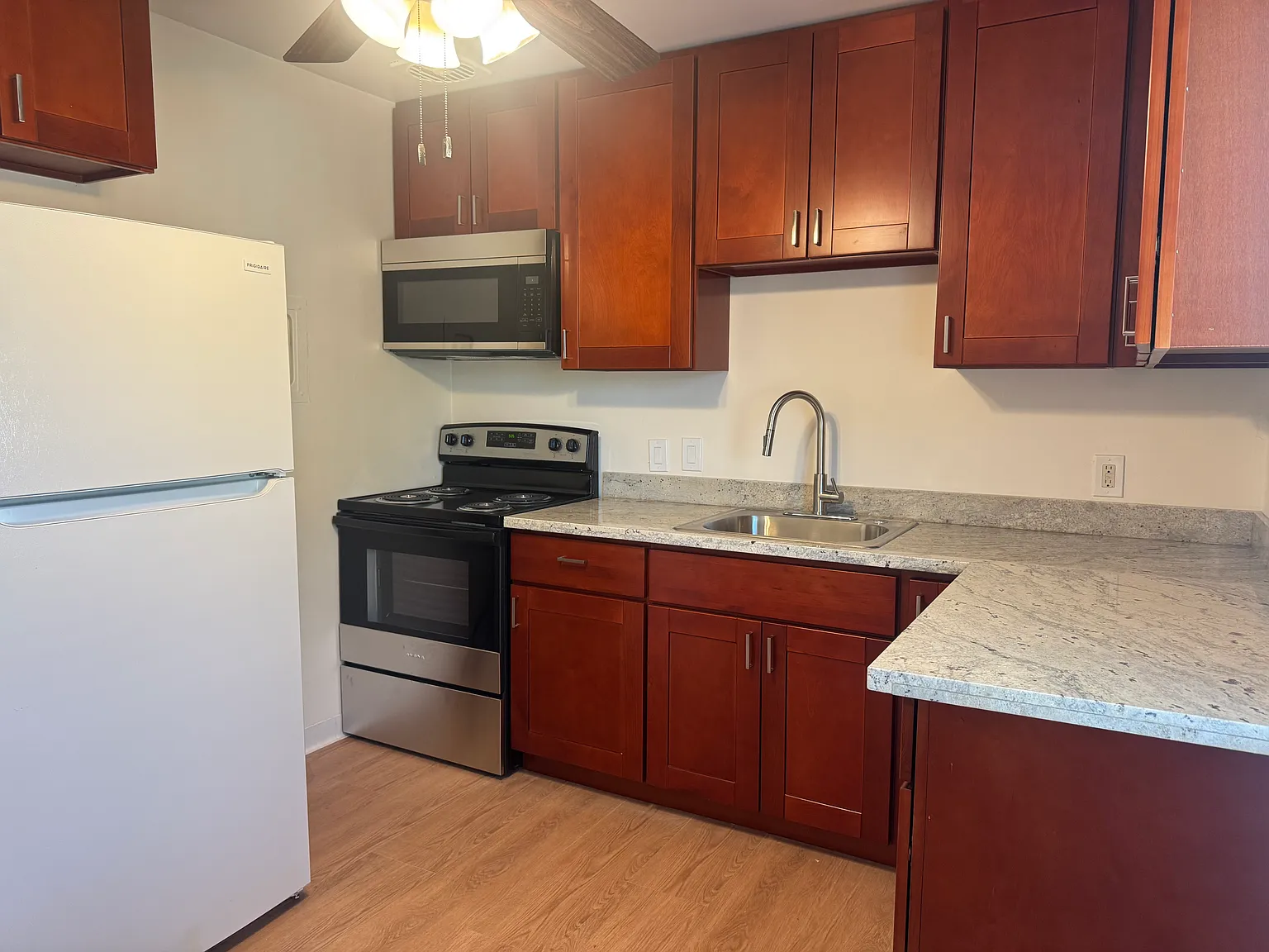 1 bed, $1,550 — Photo 2