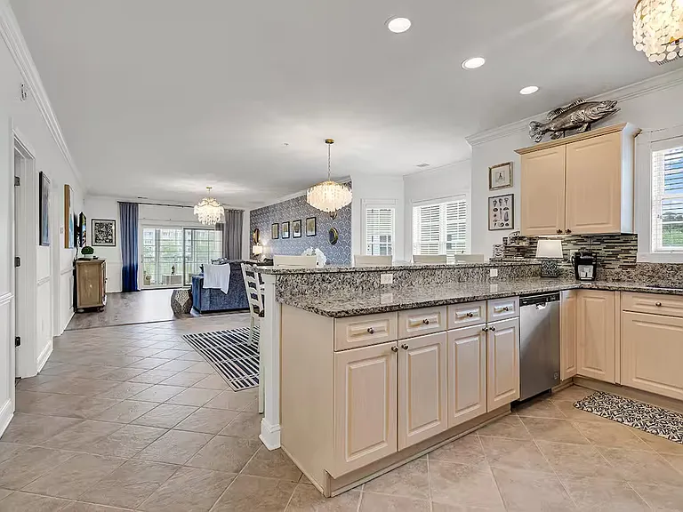 4833 Luster Leaf Cir #205 — Photo 14