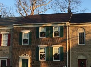 7016 Braddock Mews Pl, Springfield, VA 22151