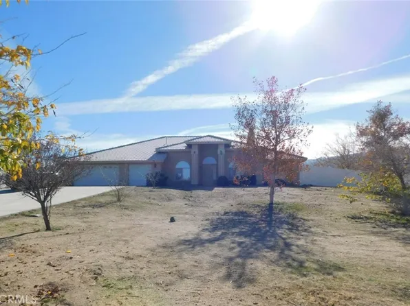 1861 Calaveras Rd, Pinon Hills, CA 92372