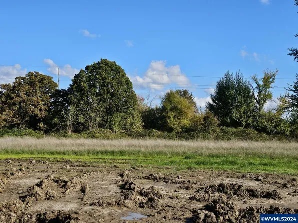 Paradise Village Rd Lot 37, Silverton, OR 97381