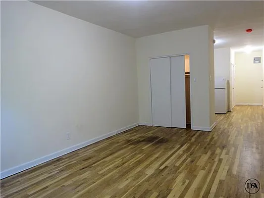 Rented by DSA Realty | media 28