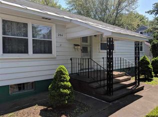 204 Sunnyside Rd, Glenville, NY 12302