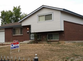 1067 Dearborn St, Aurora, CO 80011