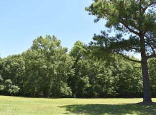 80 Ridge Lake Dr #B-27, Manning, SC 29102