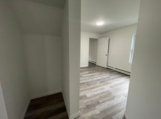 23 Taylor St, Biddeford, ME 04005