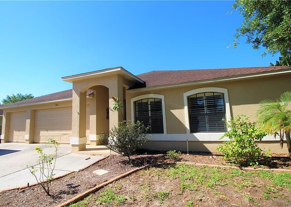 1st image of 9821 Cristina Dr