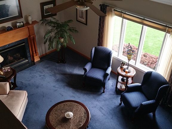 4th image of 24 Stone Hedge Dr