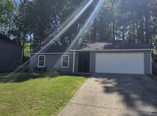 1366 Peninsula Trce, Lawrenceville, GA 30044