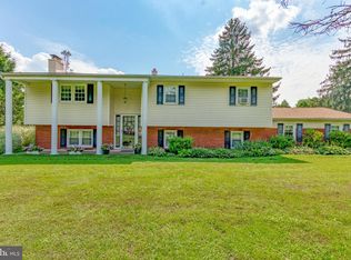 1185 Timber Ln, Chalfont, PA 18914
