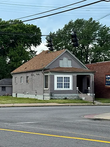 1482 Dixie Hwy Photo 1