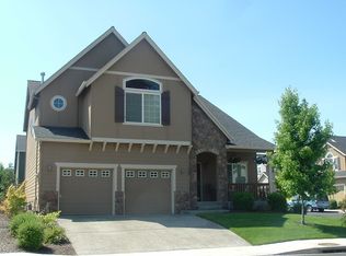 883 N 26th Ter, Cornelius, OR 97113
