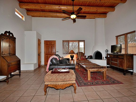 2nd image of 3112 Payupki Cir