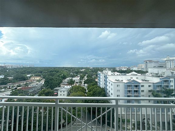 4th image of 2665 SW 37th Ave APT 1004