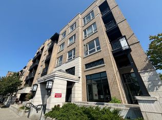 429 Kent St #413, Ottawa, ON K2P 1B5