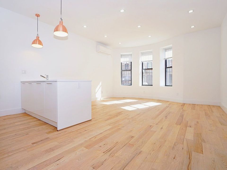 1st image of 1477 Pacific St APT 3