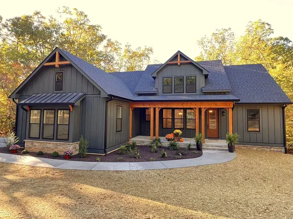 37 Lewis Rd, Clarksville, VA 23927