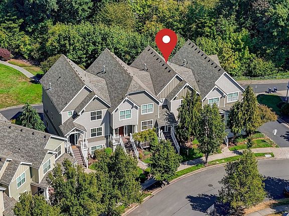 2nd image of 2052 NW Fargo Loop