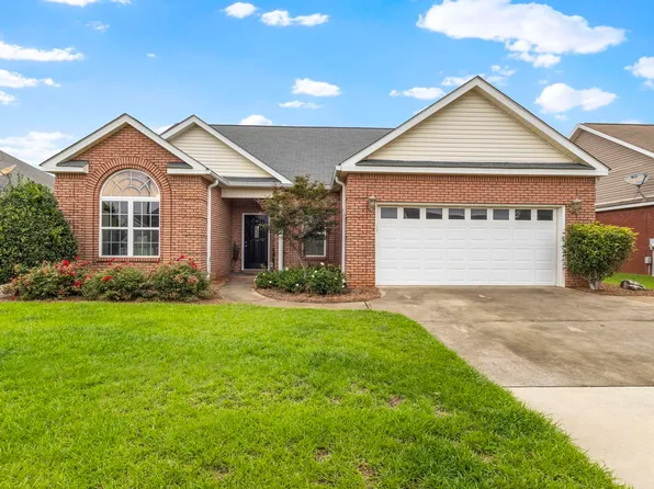 104 Witherspoon Ct, Warner Robins, GA 31088