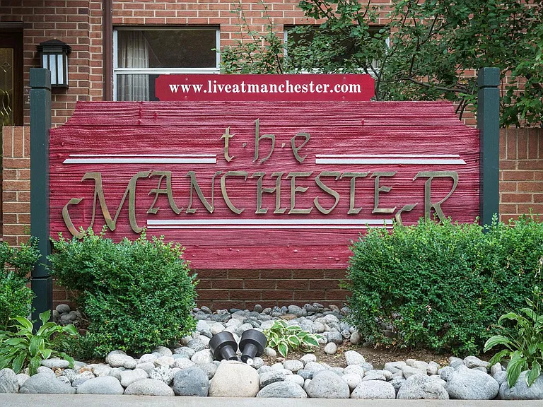 The Manchester — Photo 8